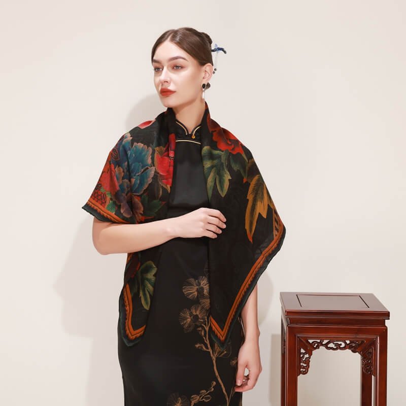 Stylish Gambiered Guangdong Silk shirt for men, made from Xiangyunsha Silk, embodying the elegance of China’s