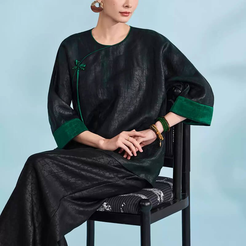 Close-up of Gambiered Silk Fabric texture, showcasing the unique charm of eco-friendly Xiangyunsha Silk.