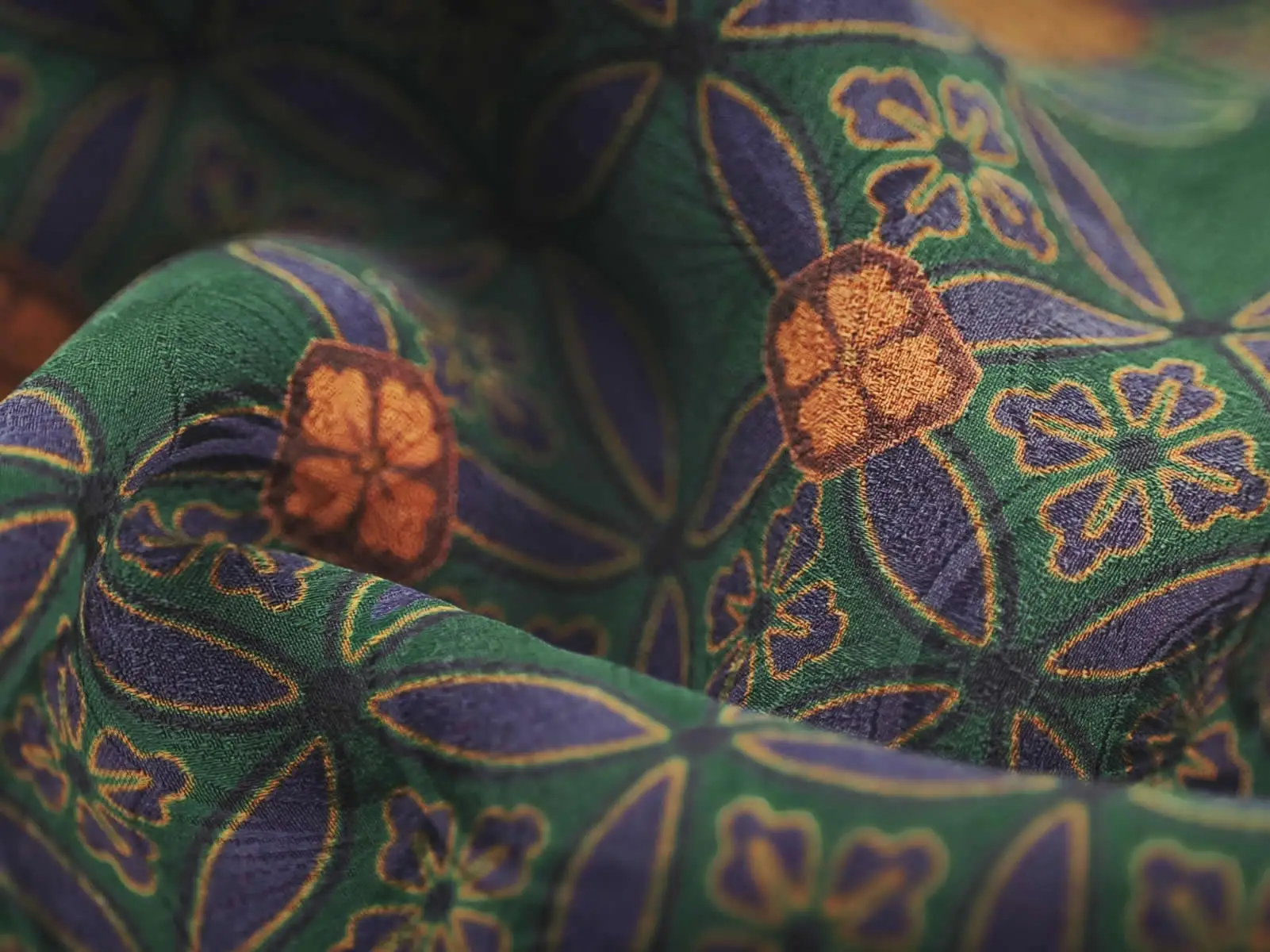 Step-by-Step Guide: How to Wash Xiangyunsha Silk for Long-Lasting Elegance
