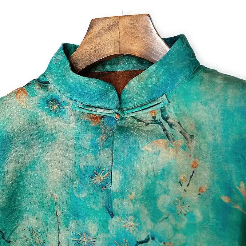 Ironing Xiangyunsha Silk on low heat using a protective cloth